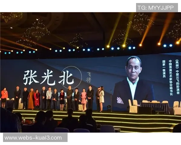 加莱诺的艺术魅力与文化影响力探讨：从创作到社会反响的全景分析